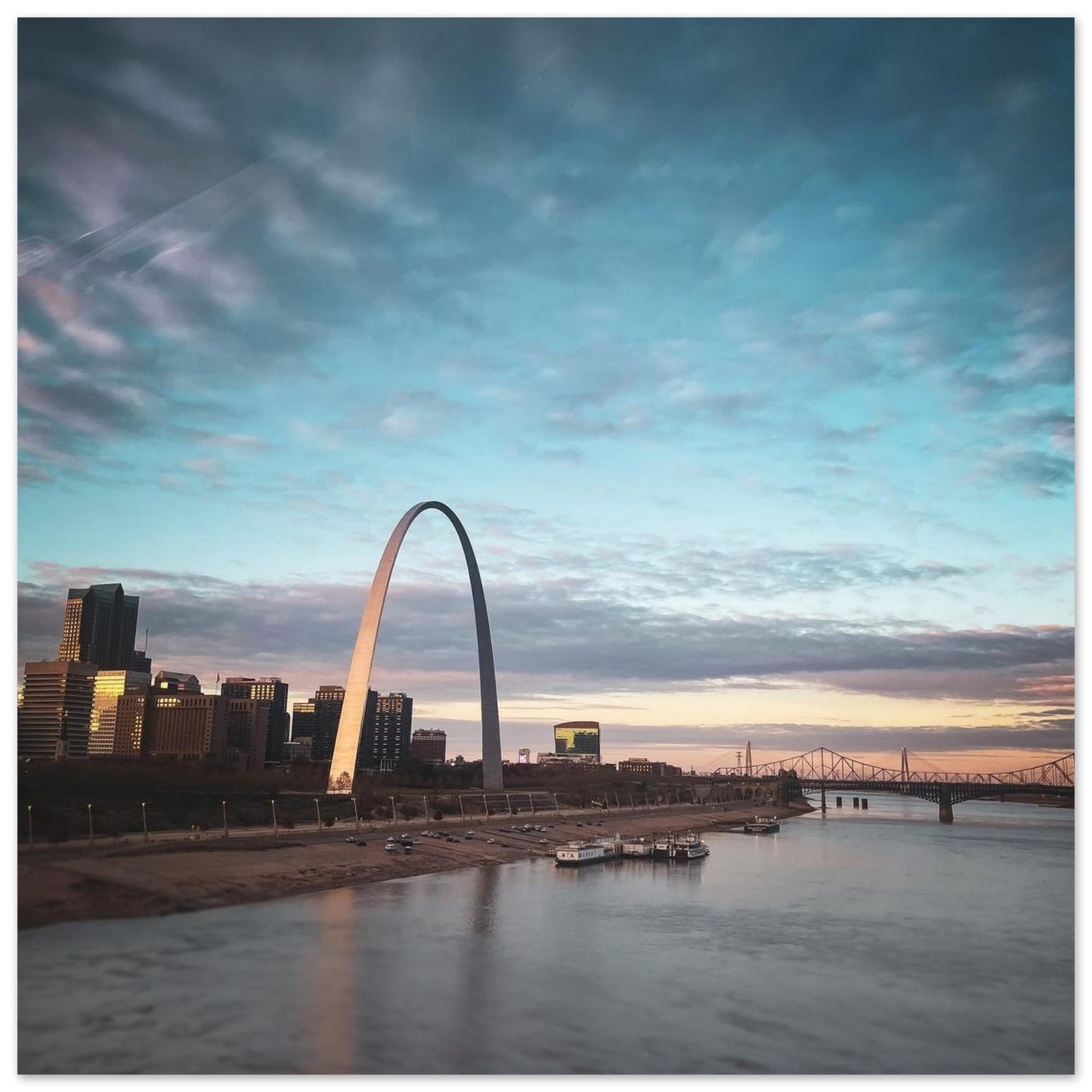 055a8724-ef36-47f6-bbd5-f286b285f781